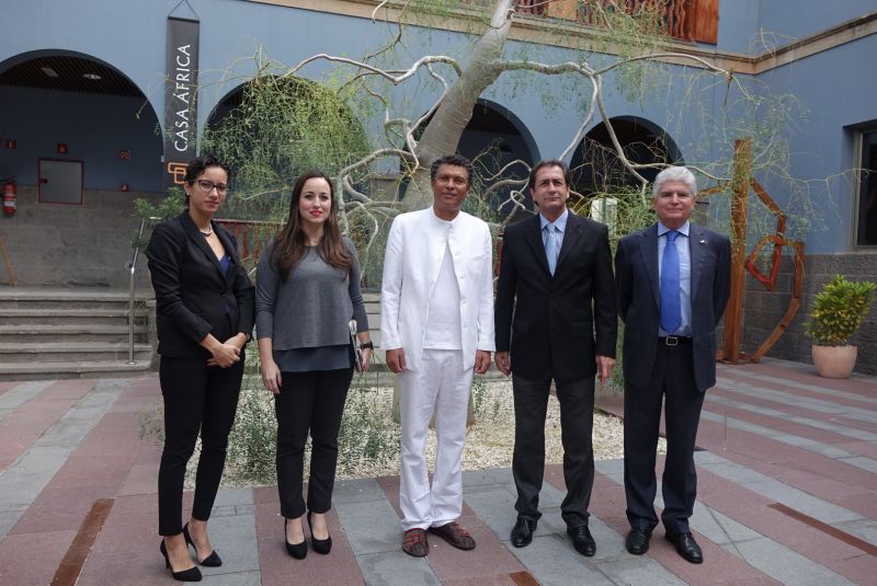 El ministro de Cultura de Cabo Verde, Mário Lúcio Sousa, visita Casa África