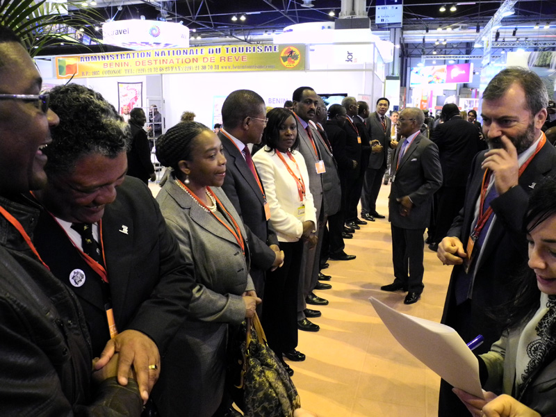0119_investour201203.jpg