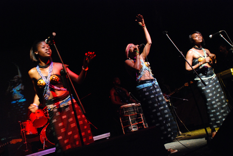 El Festival 'Dakar Vis-à-Vis' comienza con más de diez conciertos en tres salas de la capital senegalesa