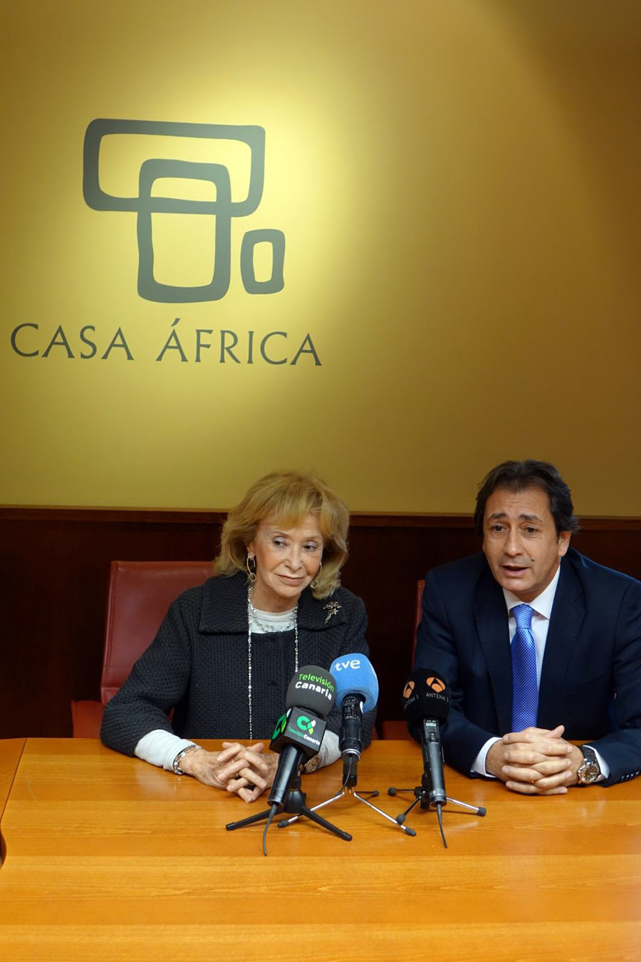 Casa África y la Fundación Mujeres por África firman un convenio de colaboración
