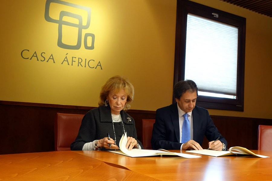 Casa África y la Fundación Mujeres por África firman un convenio de colaboración
