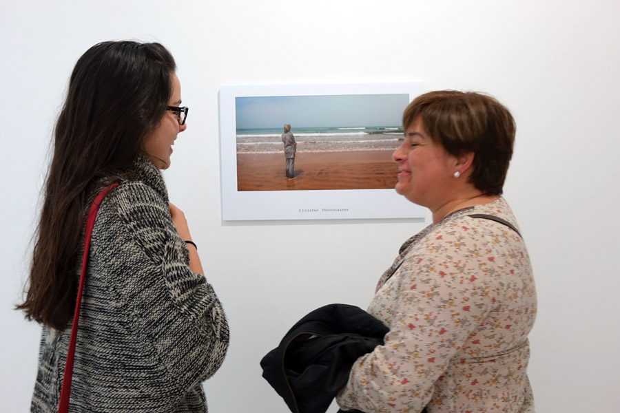 Casa África inaugura la exposición «Momentos de África Andando»