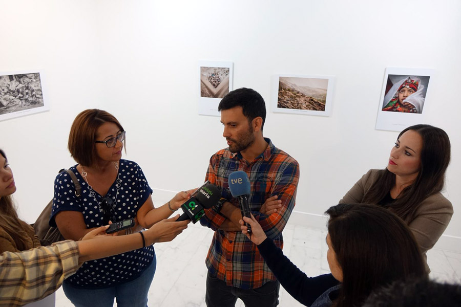 Casa África inaugura la exposición «Momentos de África Andando»