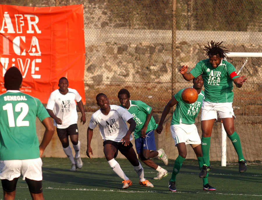 Senegal gana el torneo África Vive más ajustado