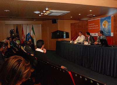 La sección africana de la Asociación Internacional de Estibadores se reúne en Casa África