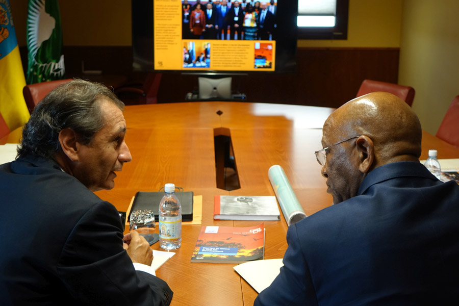 El embajador de Sudáfrica en España, de visita institucional en Gran Canaria