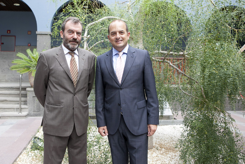 Visita institucional del Alcalde de Las Palmas de Gran Canaria, Juan José Cardona, a Casa África