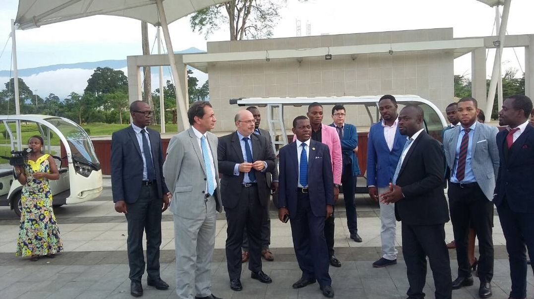 El director general de Casa África visita Guinea Ecuatorial