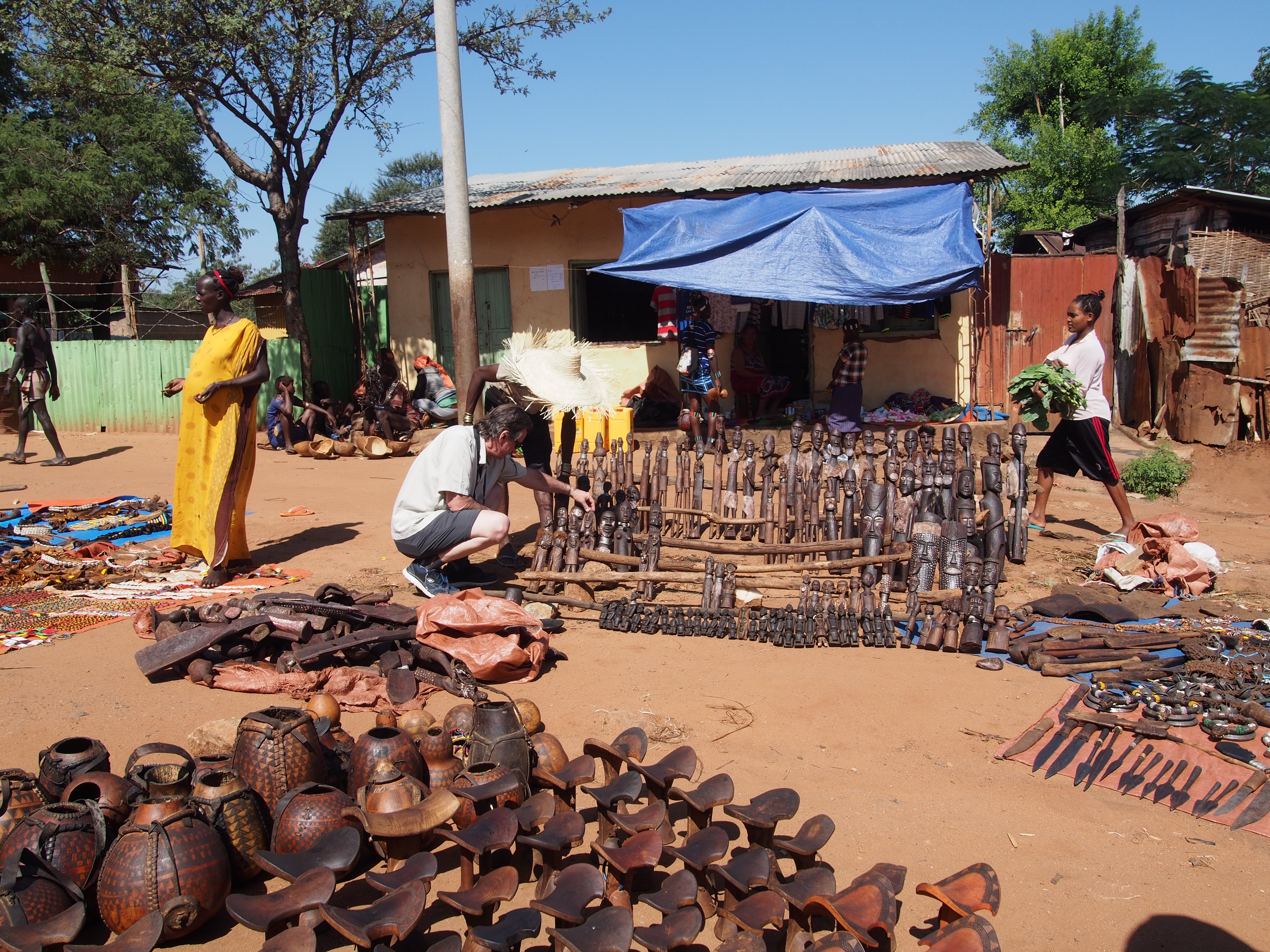 Mercado en Dimeka, tribu Hamer