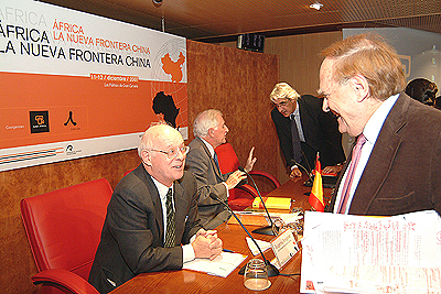 Comienza en Casa África el seminario 'África, la nueva frontera china'