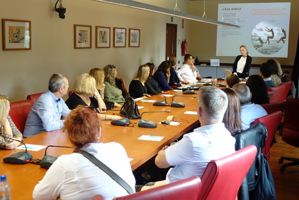 Visita a Casa África de los profesores participantes en el proyecto Erasmus+ Migrate to Library!