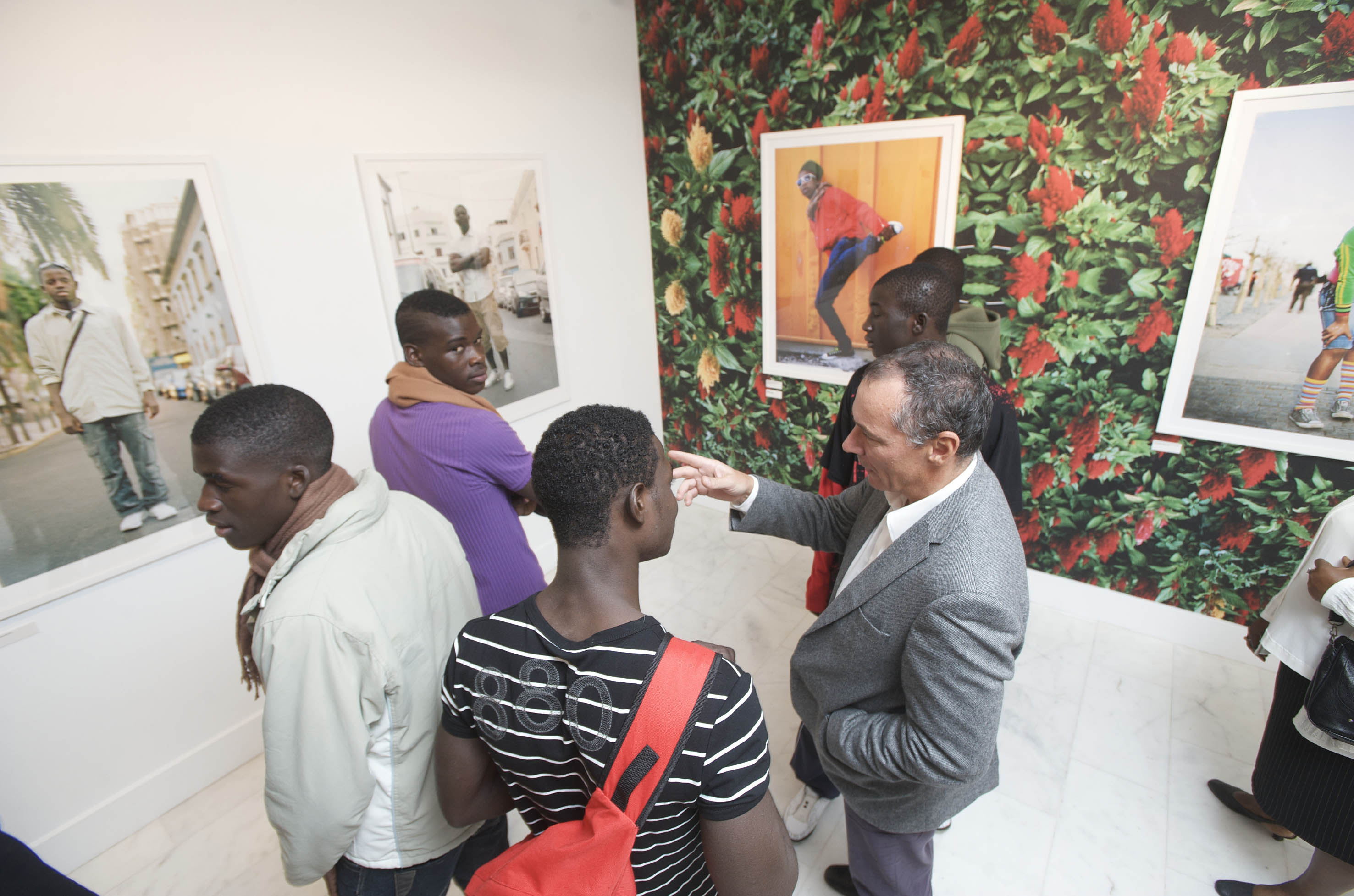 Casa África inaugura una retrospectiva de la fotógrafa surafricana Nontsikelelo Veleko con material inédito realizado en Canarias