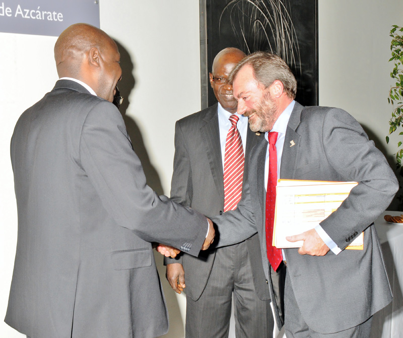 El Consejo Rector y el Consejo Diplomático de Casa África se reúnen en Madrid para hacer balance de 2011 y planificar 2012