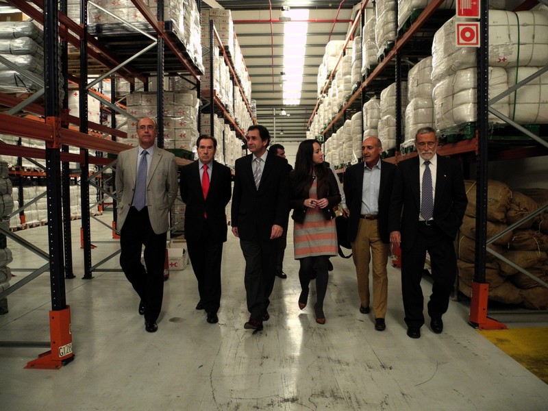 Casa África y el Centro Logístico de Ayuda Humanitaria de Cruz Roja en Las Palmas de Gran Canaria reforzarán su colaboración