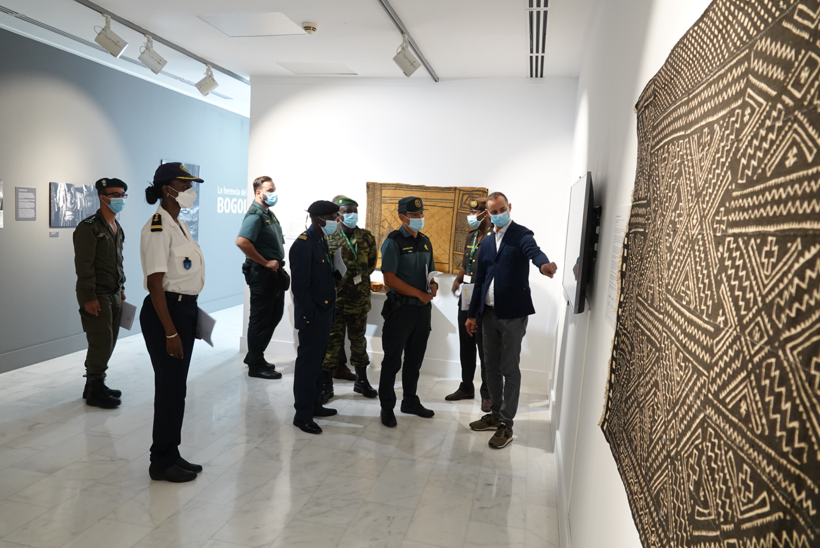 Un grupo de oficiales de policía de África occidental visita Casa África