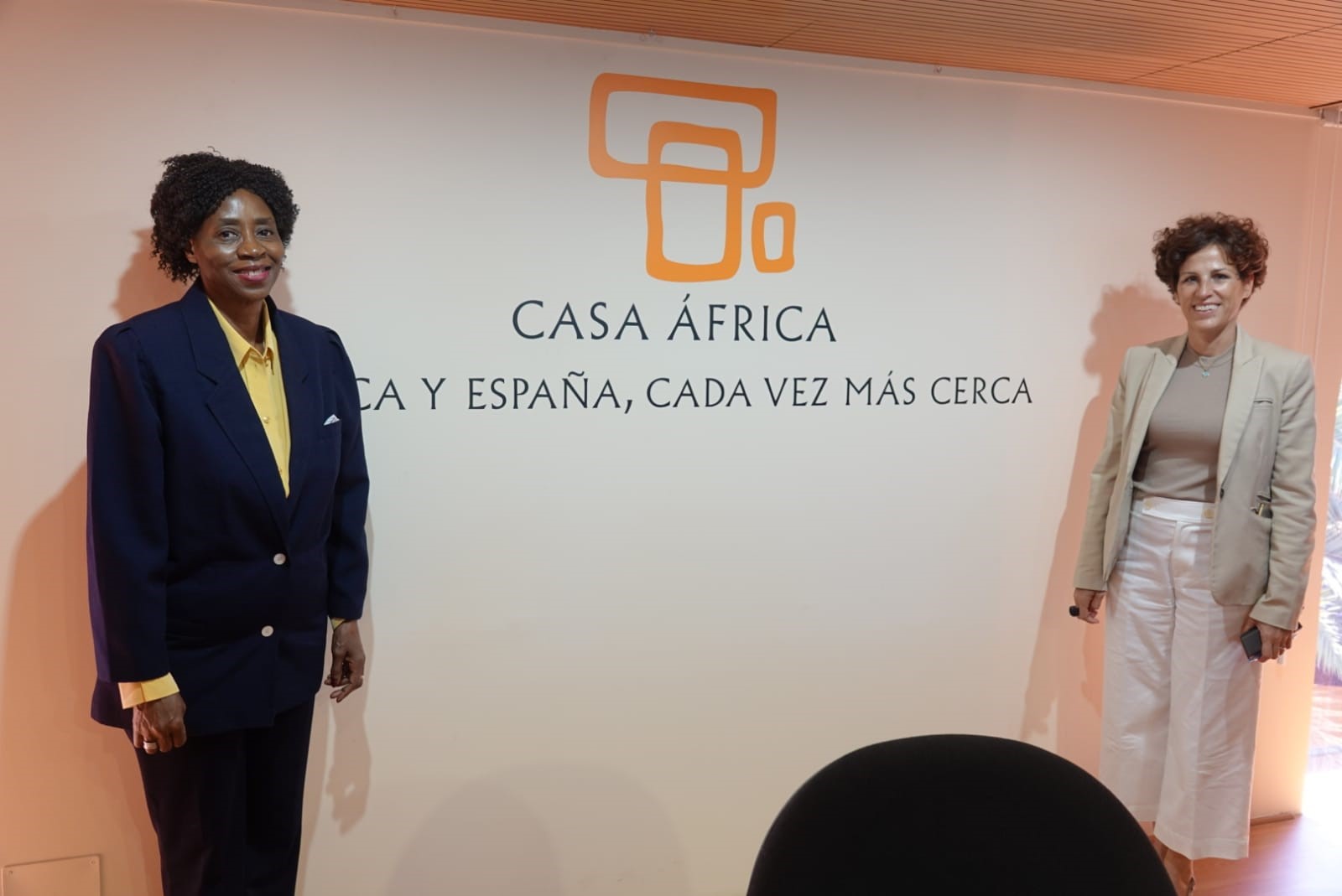 Embajadora de Sudáfrica y gerente de Casa África