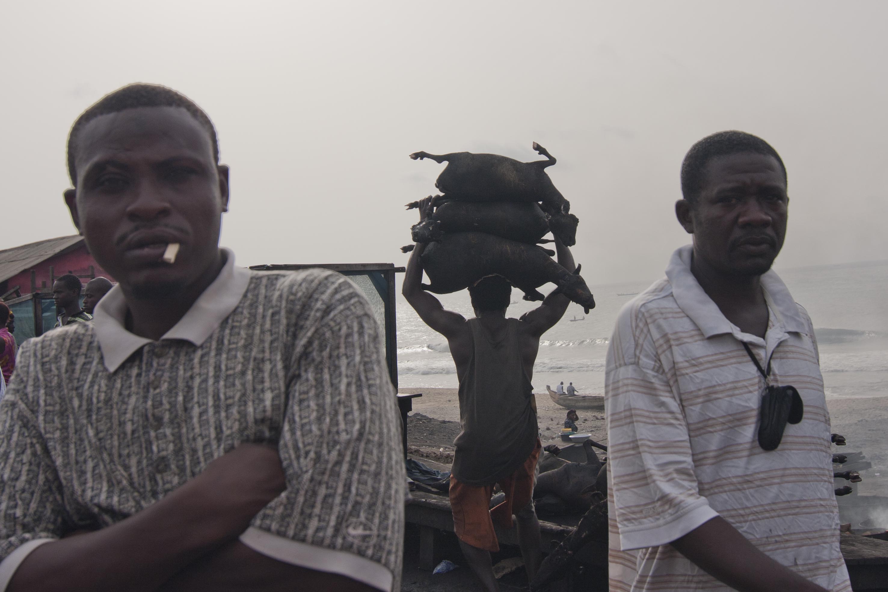 1. Nana Kofi Acquah, série The Slaughter Boys, 2011 © Nana Kofi Acquah -Album Panafricaine-