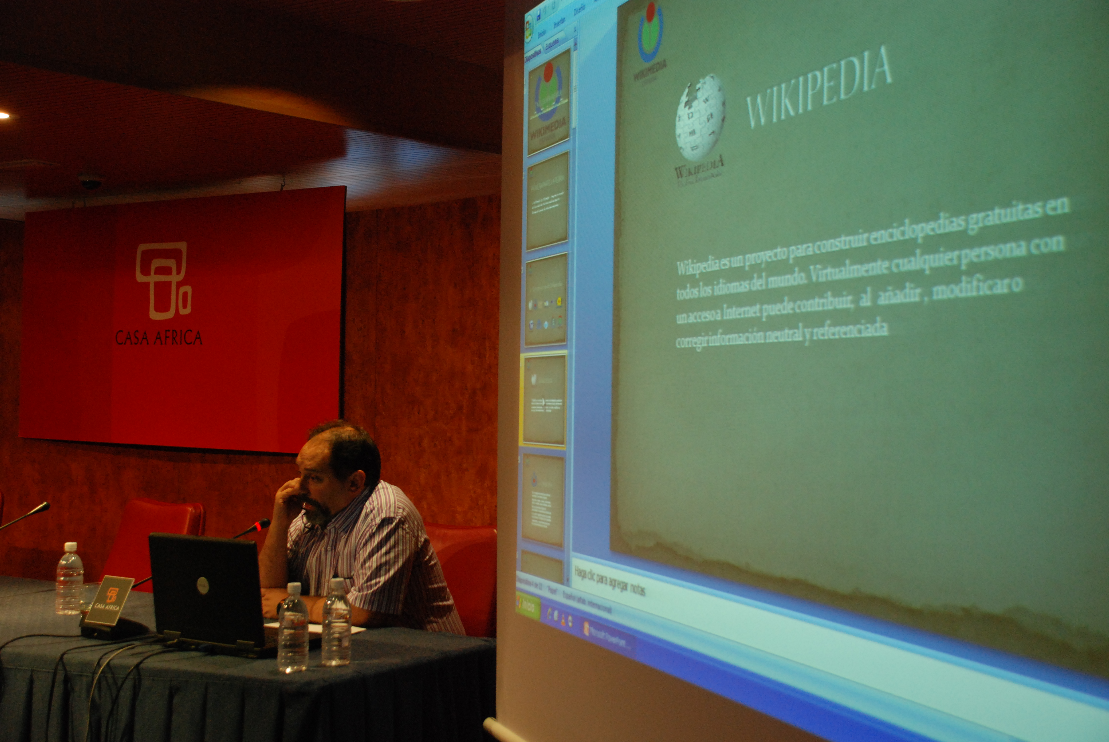 10. Taller Wikiáfrica en el Auditorio Nelson Mandela de Casa África, dirigido por Marcos Tallés -Secretario de Wikimedia en España-