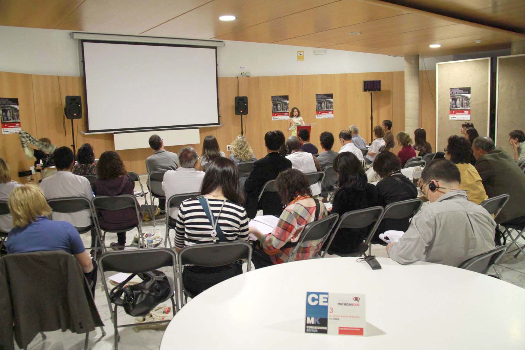 46. Sesiones del Pitching - MiradasDoc Market 2011