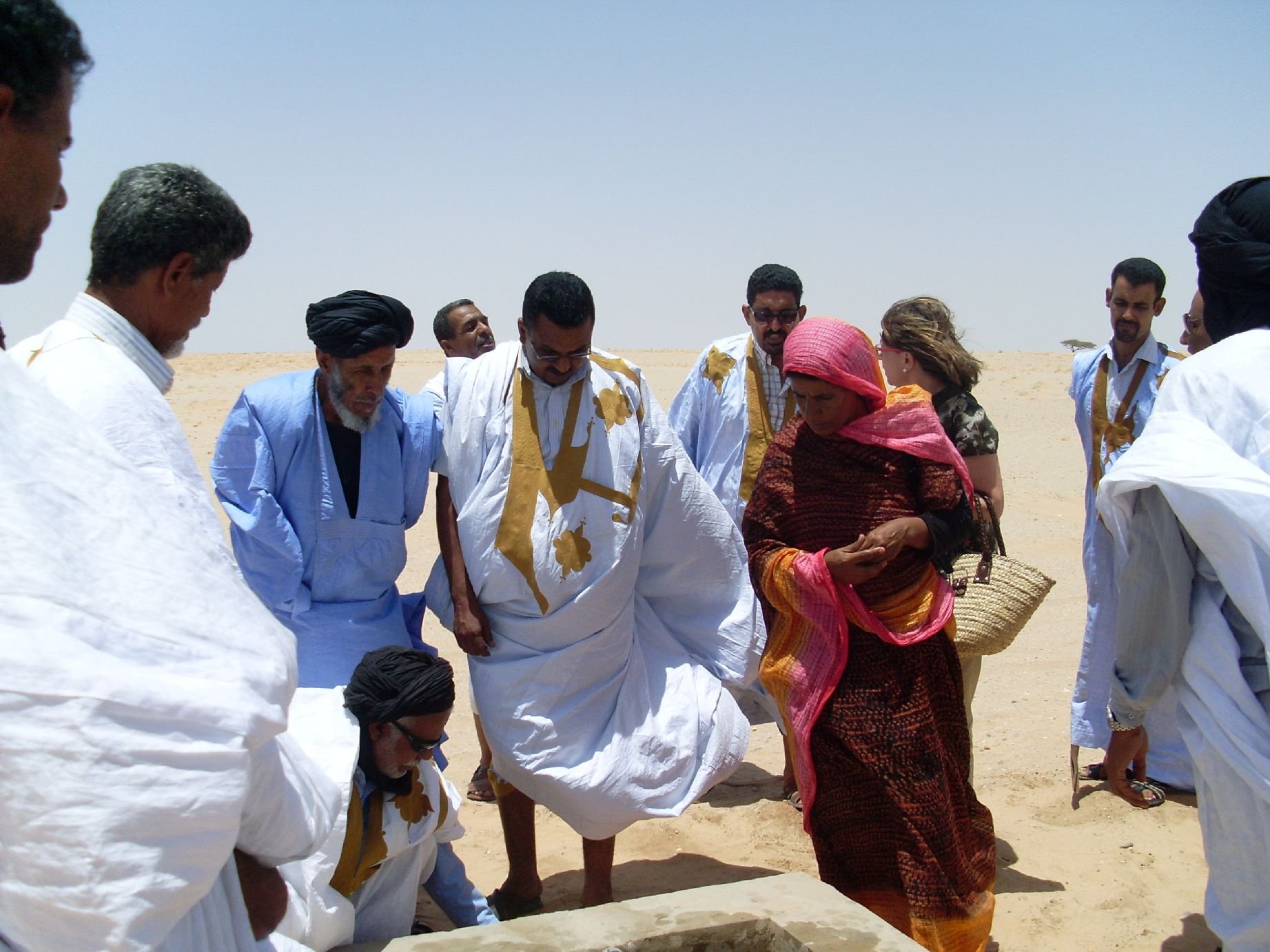 11. Imágenes de los bebederos de camellos, proyecto creado por MPDLC - Movimiento por la Paz, el Desarme y la Libertad en Canarias - en Boulaboir, Mauritania