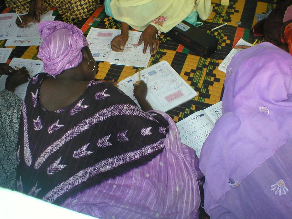 19.	Imágenes de un proyecto Radio Ecca en Nouakchott, capital de Mauritania