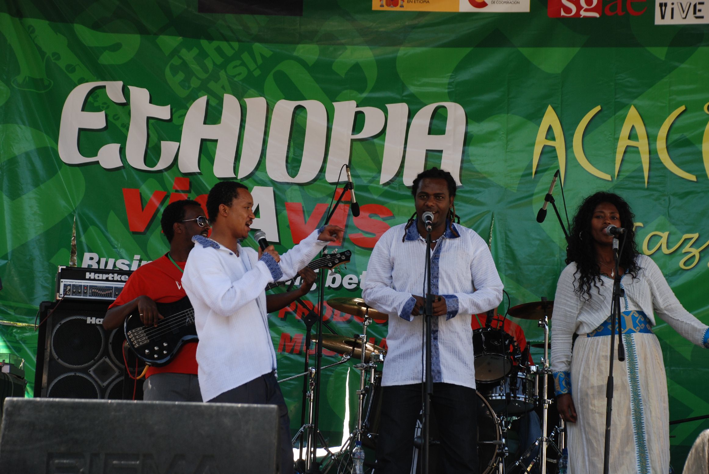 3. Actuación de Ethiocolor en el programa Ethiopia vis a vis organizado por Casa África