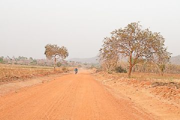 2. Camino a Pendjari. Hacia Tanougou