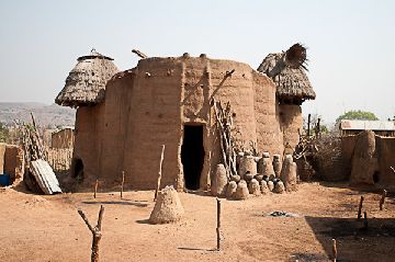 22. Regresode Pendjari. Boukoumbe, Tata Somba