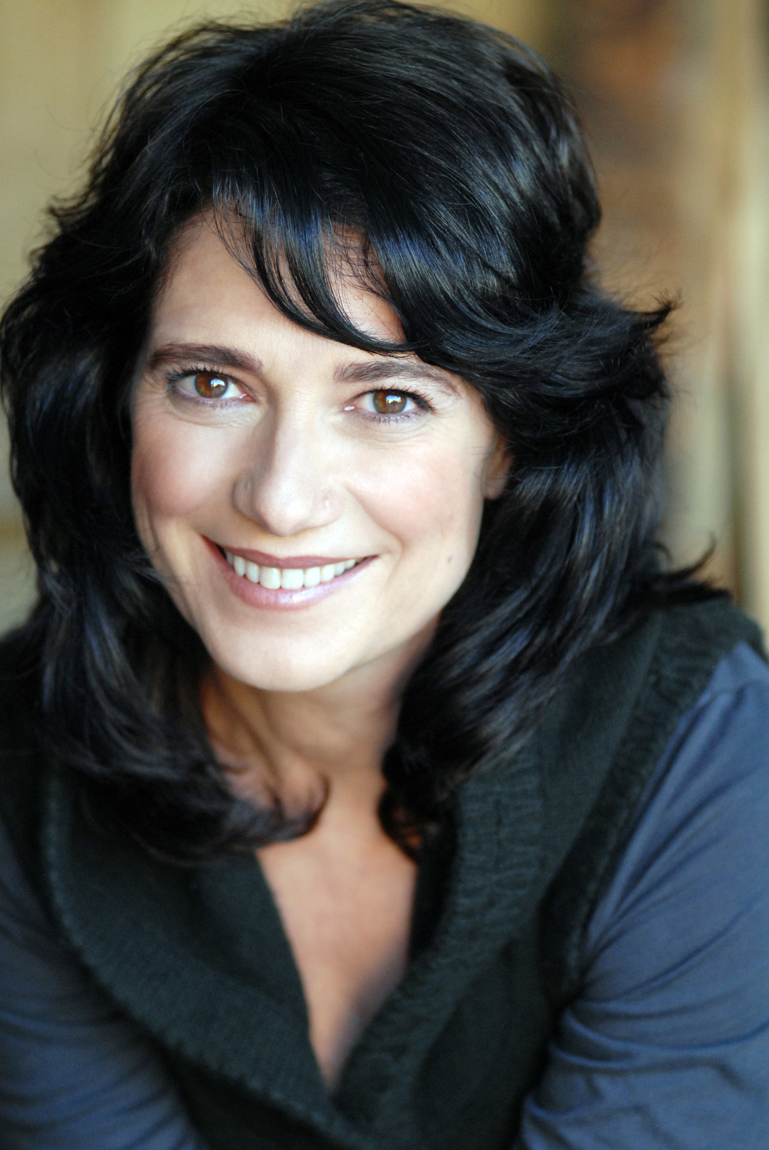 3. Begoña Caparrós -abogada-