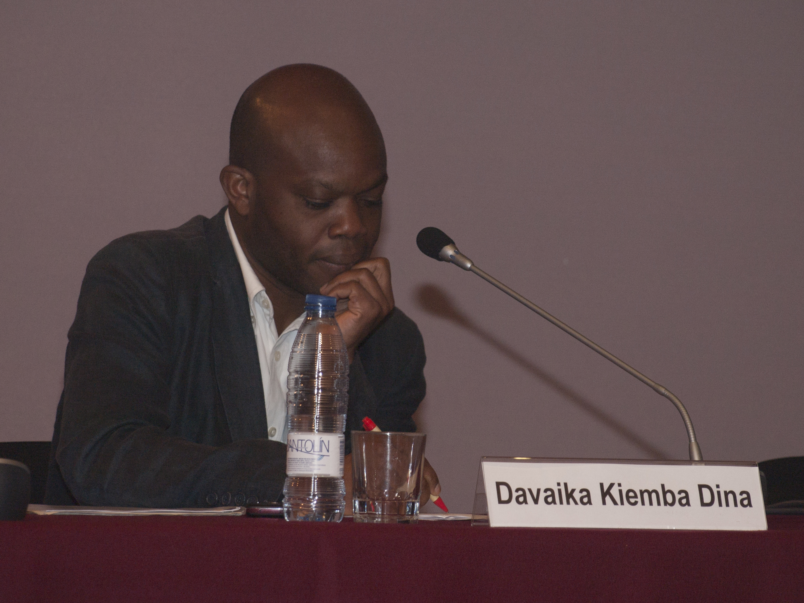 15.  Jornadas internacionales: Las migraciones de África a Europa. ¿Una suerte o una maldición?