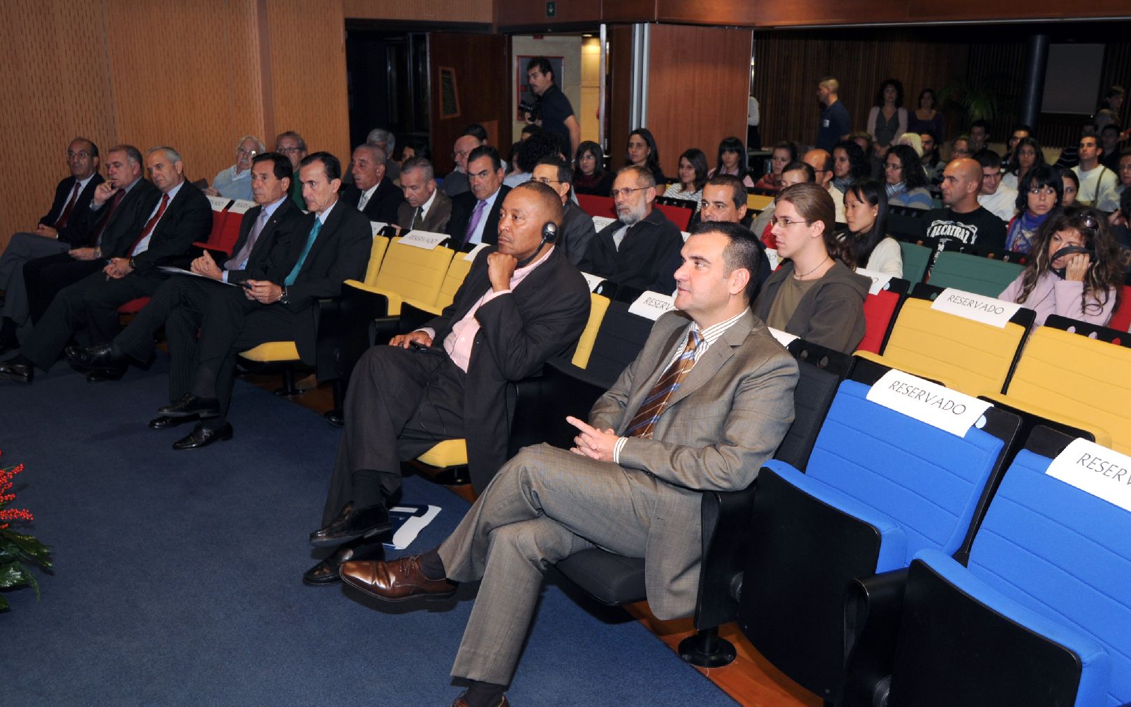 12. Imagen del público durante el Seminario 'África y las operaciones de mantenimiento de la paz'