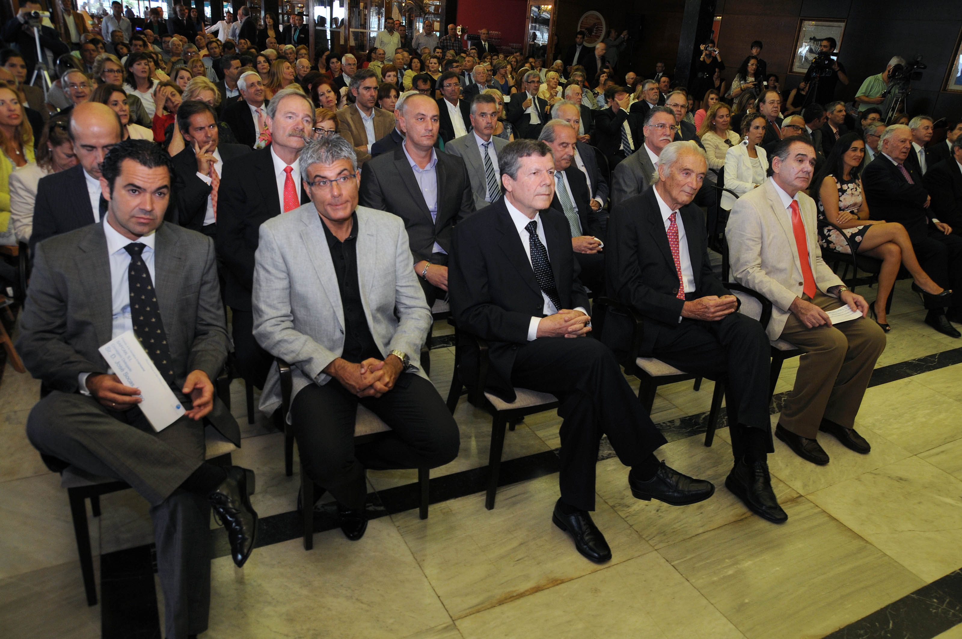 2. Imagen del acto de entrega de los Premios Fundación Puertos de Las Palmas en 2012 a Casa África