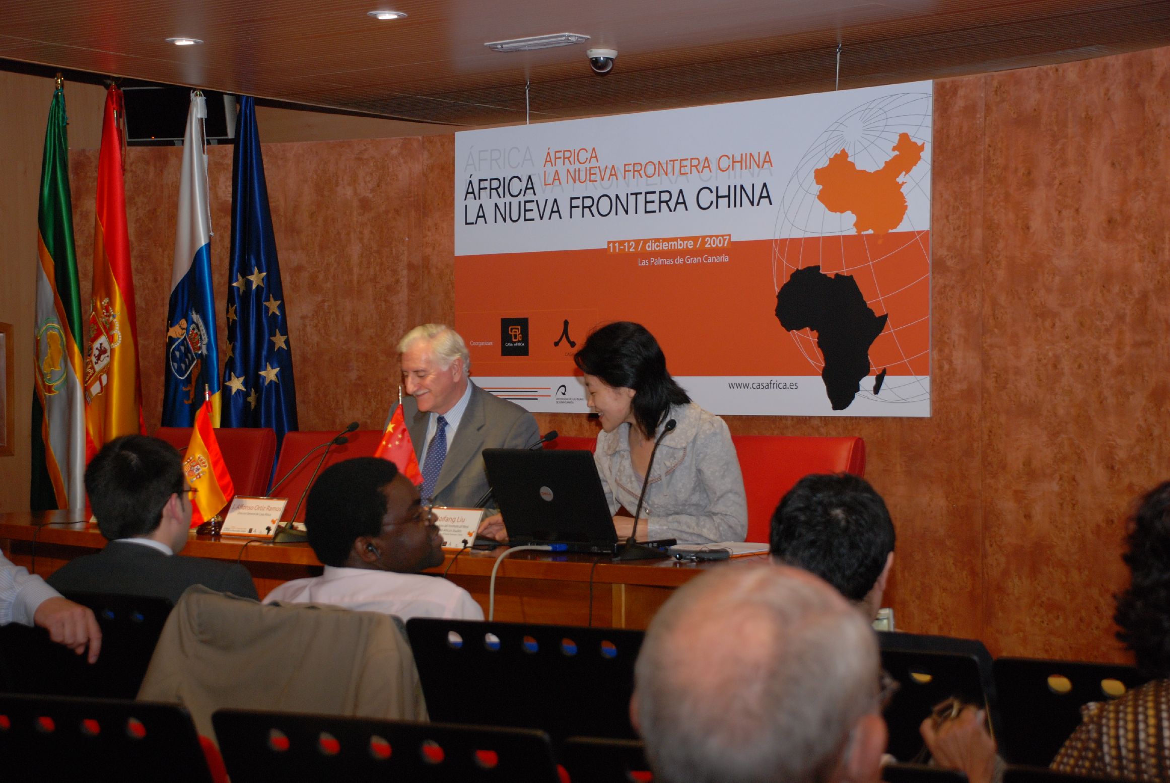11.  Presentación del Seminario Internacional África, la nueva frontera China, 2007 en Casa África