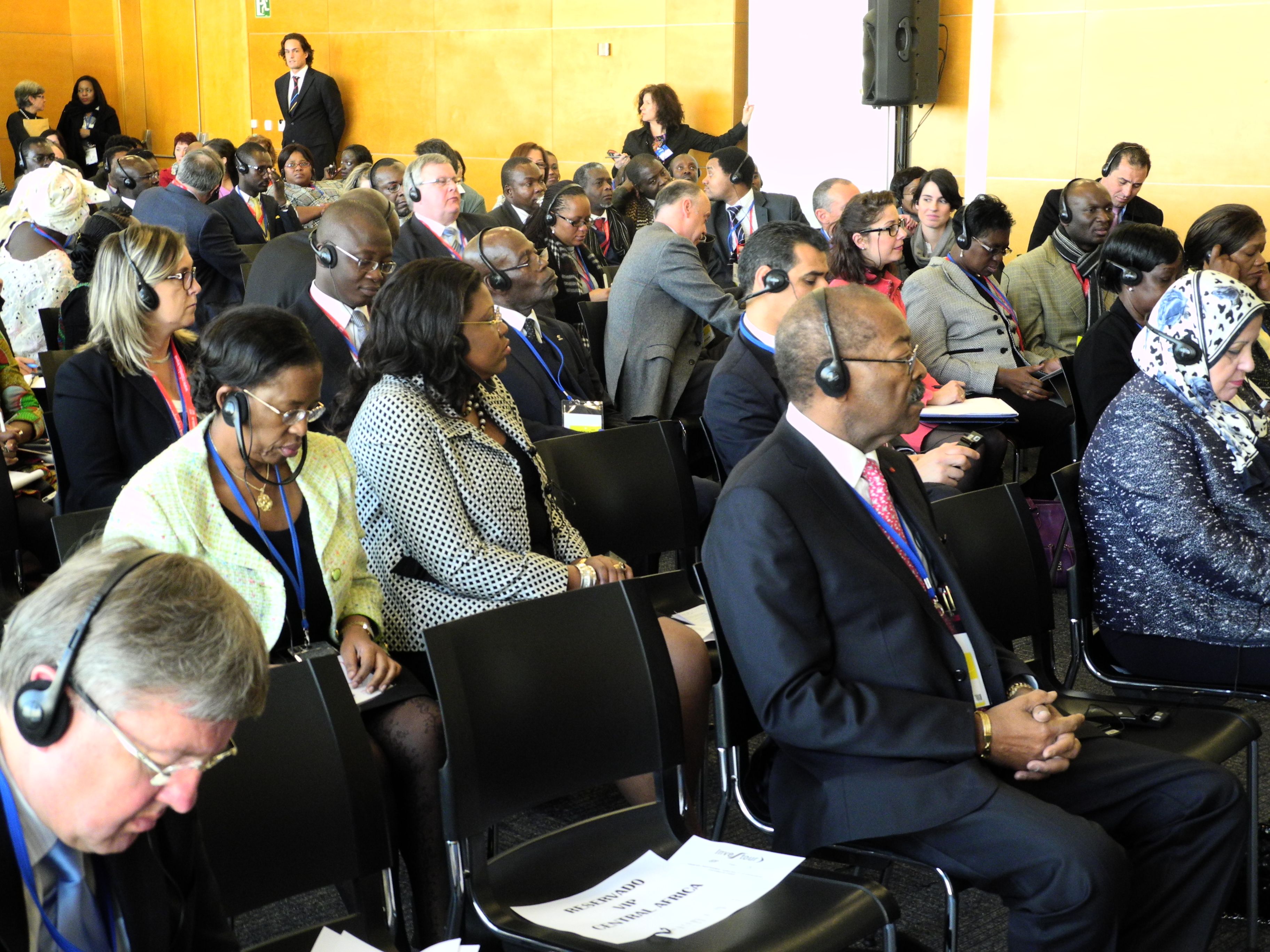 6. Imágenes de la presentación de INVESTOUR 2013