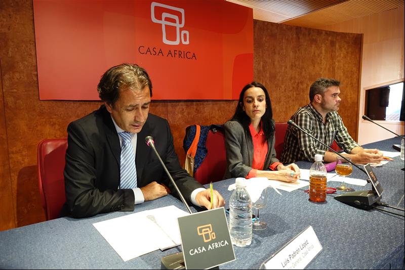 2. Presentación del acto por Luis Padrón, Director General de Casa África