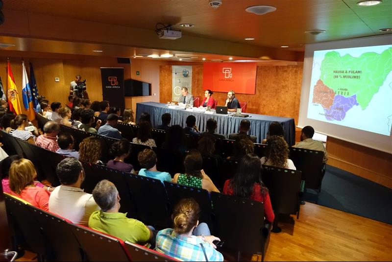 5. Imagen del acto África es Noticia: Nigeria celebrado en Casa África