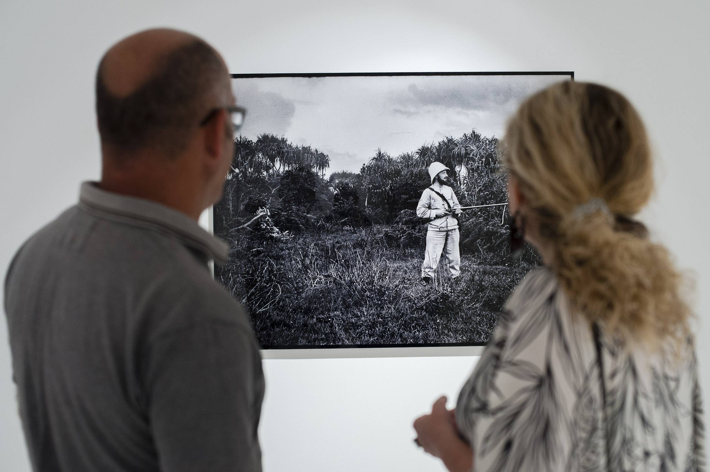 11. Imagen de la inauguración de la exposición Madagascar 1906 en Casa África, 2015