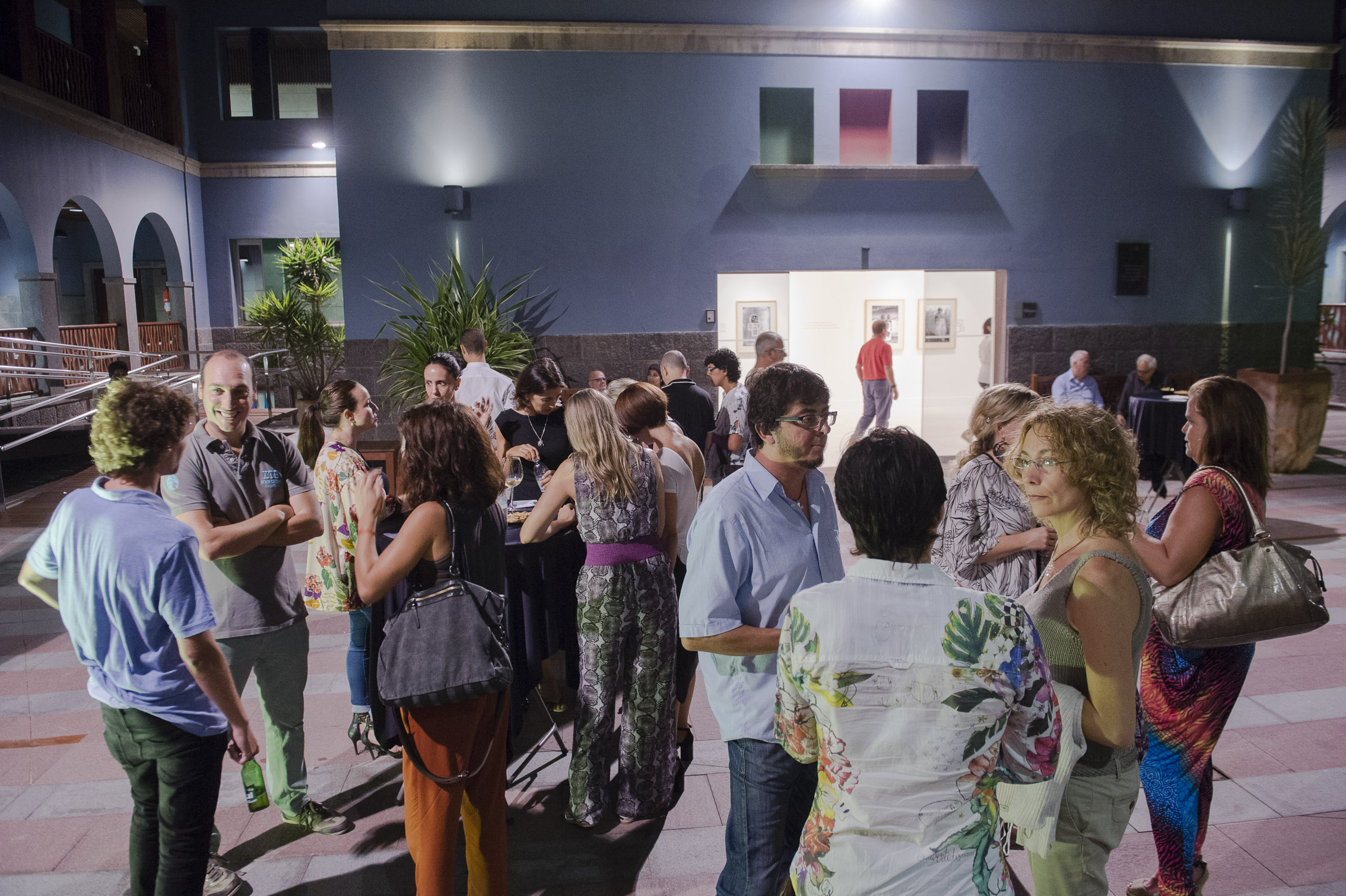 13. Imagen de la inauguración de la exposición Madagascar 1906 en Casa África, 2015