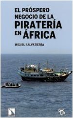 El próspero negocio de la piratería en África