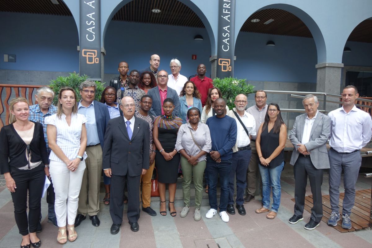 Reunión de trabajo en Casa África sobre el brote de ébola que afecta a la República Democrática del Congo Reunión de trabajo en Casa África sobre el brote de ébola que afecta a la República Democrática del Congo