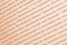 El Club de Lectura Antonio Lozano de Casa África lee el libro «Las luminosas», de Lauren Beukes