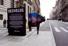 La mujer africana, protagonista de una exposición fotográfica al aire libre y en formato gigante en la calle Alcalá