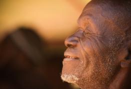 Un retrato tomado en Burkina Faso obtiene el primer premio del Concurso Fotográfico Objetivo África