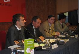 Presentación del libro 'Religiones entre continentes. Minorías religiosas en Canarias', en Casa África