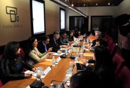El Ministerio de Asuntos Exteriores y de Cooperación (MAEC) se reúne en Casa África con las instituciones y organizaciones empresariales canarias que trabajan por la internacionalización hacia África