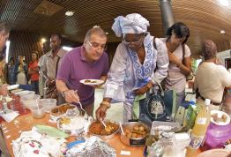 La gastronomía africana se hace su hueco en 'África Vive'