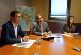 El vicepresidente del Gobierno de Canarias destaca el potencial del archipiélago como plataforma logística y de servicios con África