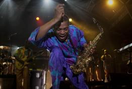 Femi Kuti arrasa en Madrid con un torbellino de afrobeat