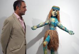 La escultura en madera de Fernando Nguema ocupa las salas expositivas de Casa África este otoño
