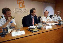 La Armada española explica en Casa África sus misiones en aguas de Somalia y el Golfo de Guinea